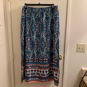 Maxi skirt